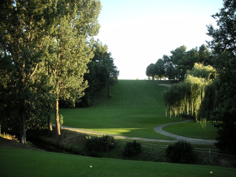 golf de Carcassonne hole nr.1